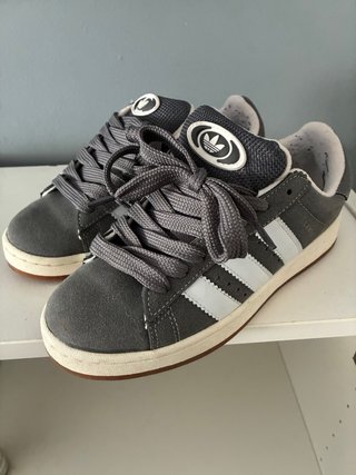 Adidas Campus 00 Gris y Blancas