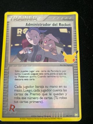 Carta Pokémon Giratina V 820 PS