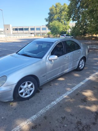 Mercedes-Benz Clase C 2003