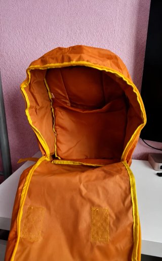 Mochila Naranja y Amarilla