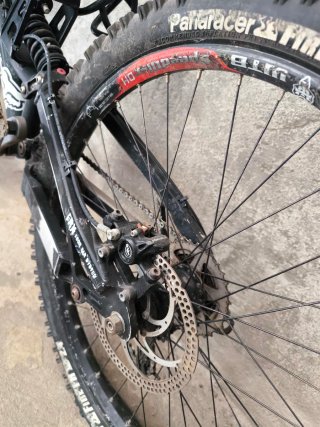 Mondraker Plunder R  Bicicleta Descenso