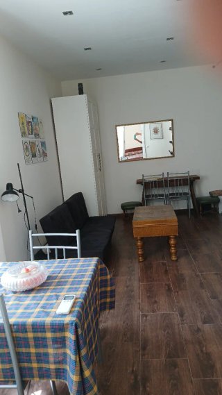 Apartamento amueblado calle Alcalá.