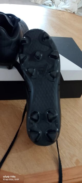 Botas de fútbol Adidas Negras