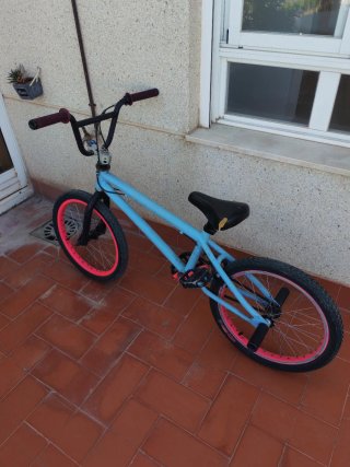 Bicicleta BMX Specialized 20°
