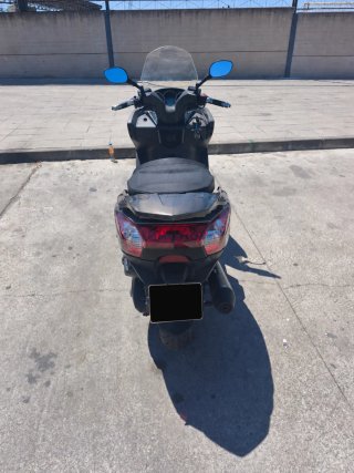 Kymco Superdink 125cc Maxi Scooter