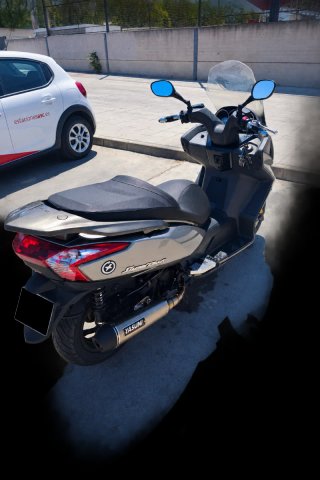 Kymco Superdink 125cc Maxi Scooter