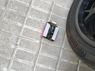 Ruedas  16 Peugeot con tornillos