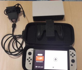 Nintendo Switch OLED Bianco