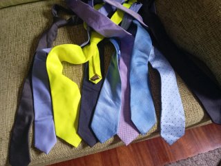 Lote de 8 corbatas de colores
