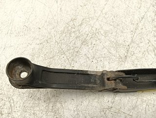 BRAZO LIMPIA DELANTERO DERECHO MITSUBISHI MONTERO