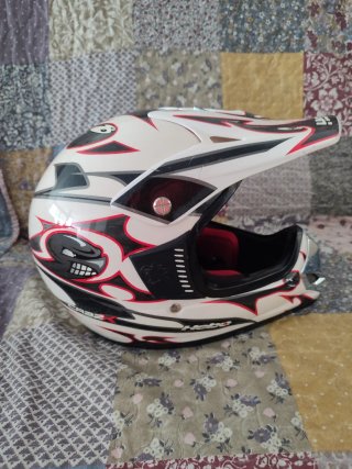 Casco Motocross Infantil HEBO