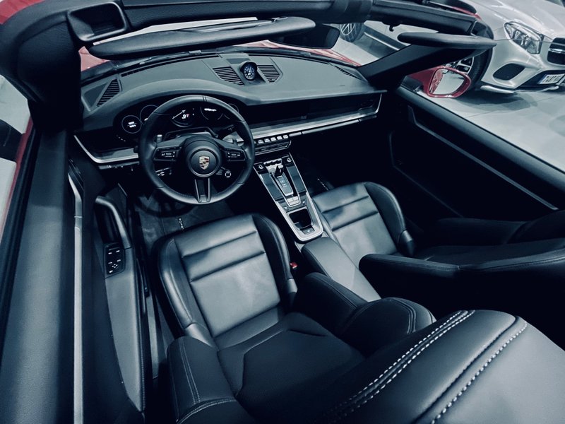 Porsche 911 2023, foto 11