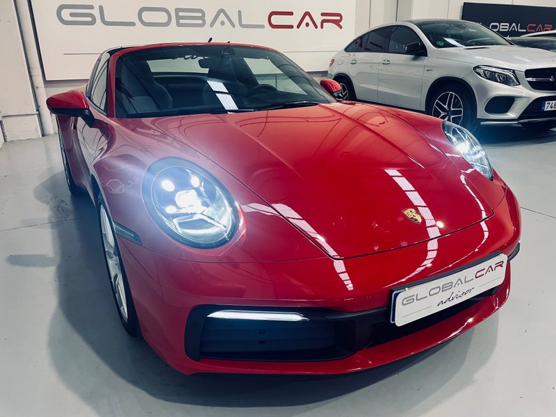 Porsche 911 2023, foto 18