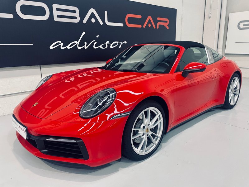 Porsche 911 2023, foto 43