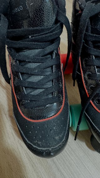 Patines 4 ruedas niña negros