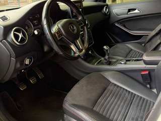 MERCEDES clase a