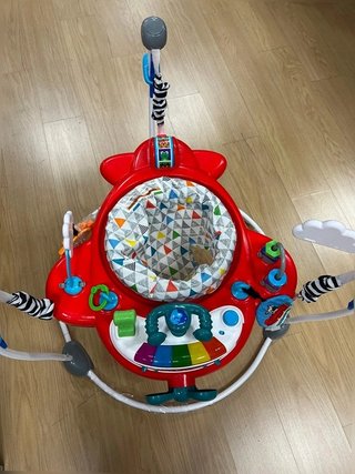 Baby Einstein Saltador y Centro Actividades 2en1