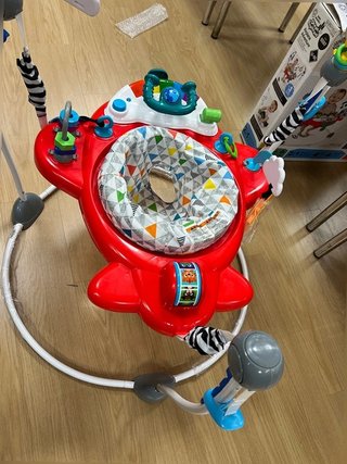 Baby Einstein Saltador y Centro Actividades 2en1