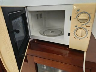 Microondas Orbegozo con Grill