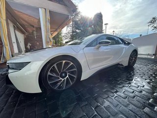 BMW i8 2015