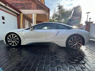 BMW i8 2015