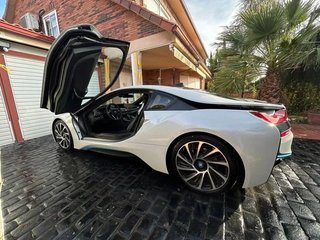 BMW i8 2015