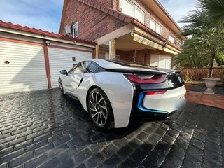 BMW i8 2015