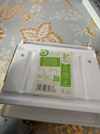 Portarrollos de papel higiénico blanco