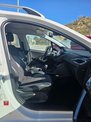 Peugeot 2008 2016