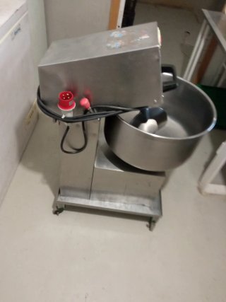 Mezcladora de carne industrial trifásica 22 kg