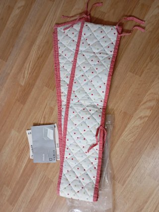 Protector de barrotes cuna IKEA Fäbler.