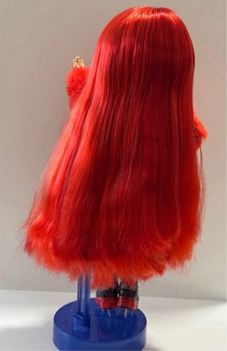 Rainbow High Ruby Muñeca