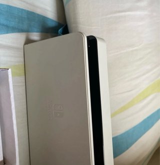 Nintendo Switch OLED Blanca y Negra