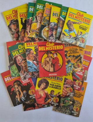 Lote 22 novelas colección Club del Misterio