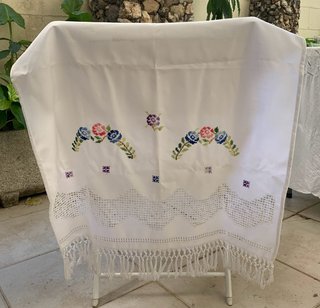 Toalla de tela bordada multicolor