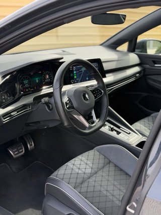 Volkswagen Golf 2021
