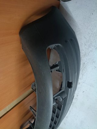 Paragolpes VW Caddy 3 2K0 2004-2010
