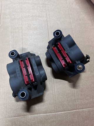 Pinzas freno delanteros Yamaha R6 2008