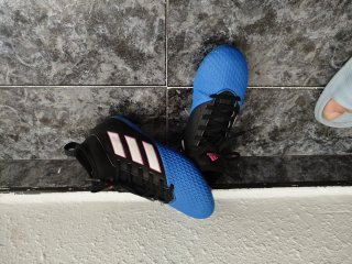 Botas de fútbol Adidas Talla 33
