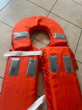 Giubbotto salvagente adulto arancione
