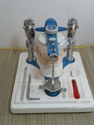 Articulador dental dentatus