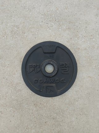 Disco 2kg Decathlon hierro
