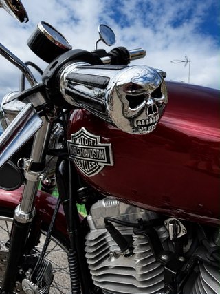 Harley-Davidson Cruiser Granate