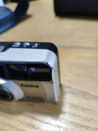 Konica Zoom FX70 Fotocamera