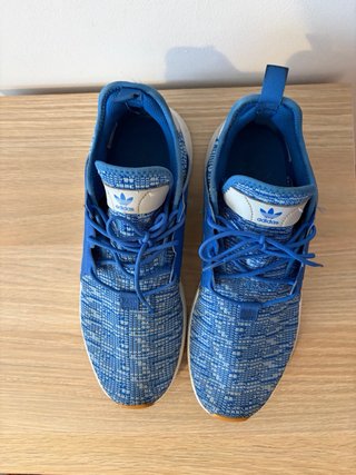 Zapatillas Adidas Azules y Blancas