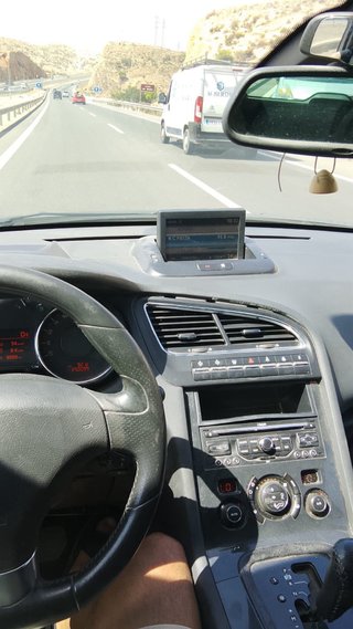 Peugeot 5008 2.0 7 plazas 2012 pantallas traseras