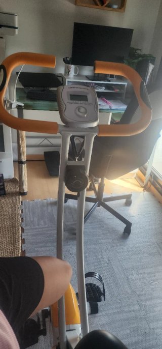 Bicicleta estática varios niveles resistencia