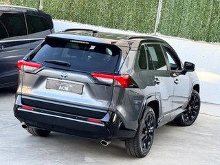 Toyota Rav4 2.5l 220H Luxury