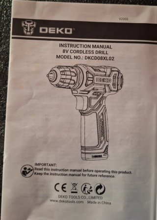 Maletín DEKO completo.126 herramientas. NUEVO