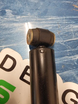 Juego Amortiguadores Delanteros Seat 600/800